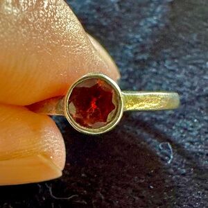 Sterling Silver Ring with Garnet Gemstone